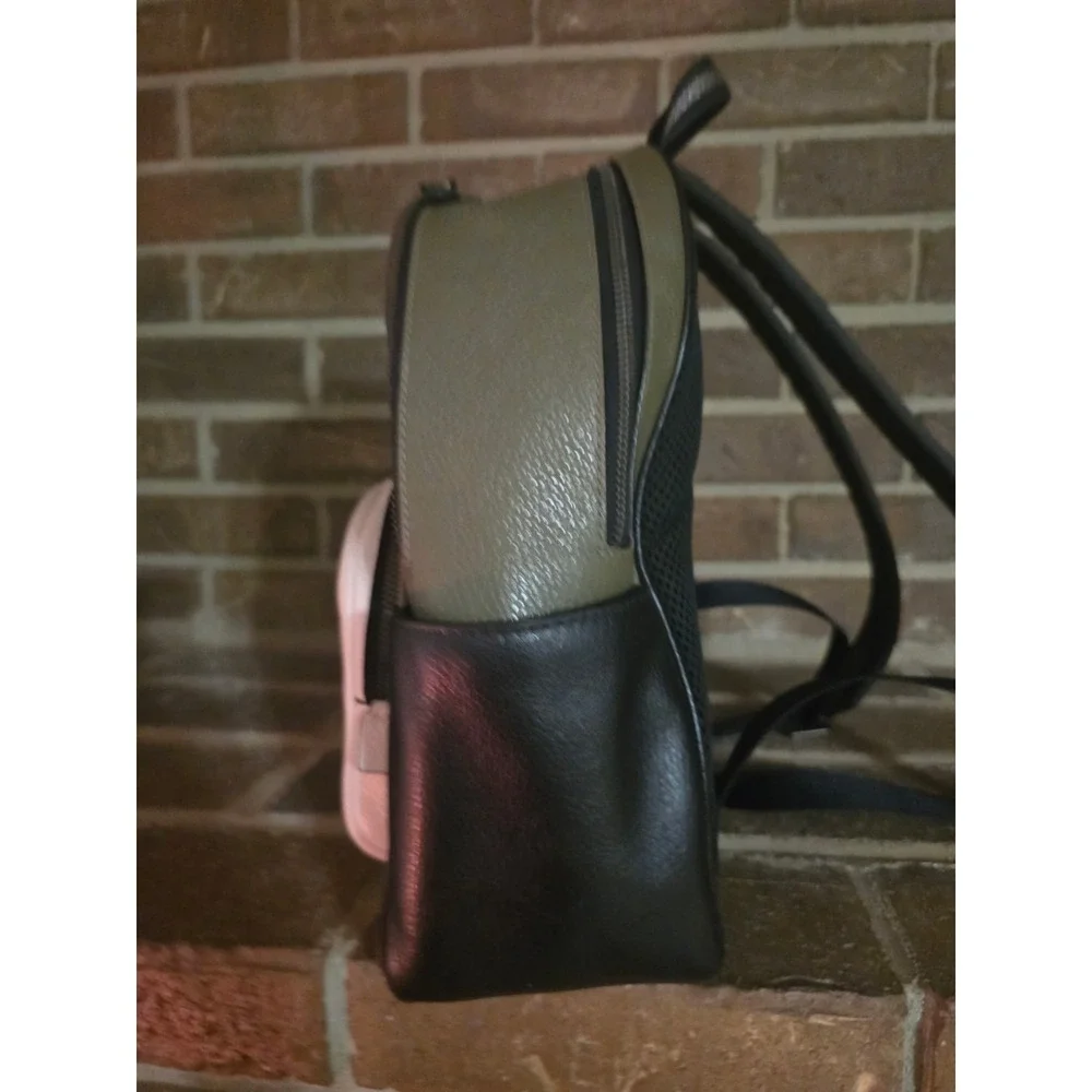 Coach Court Backpack Color Block Leather Bag Olive Black White - Picture 2 of 10